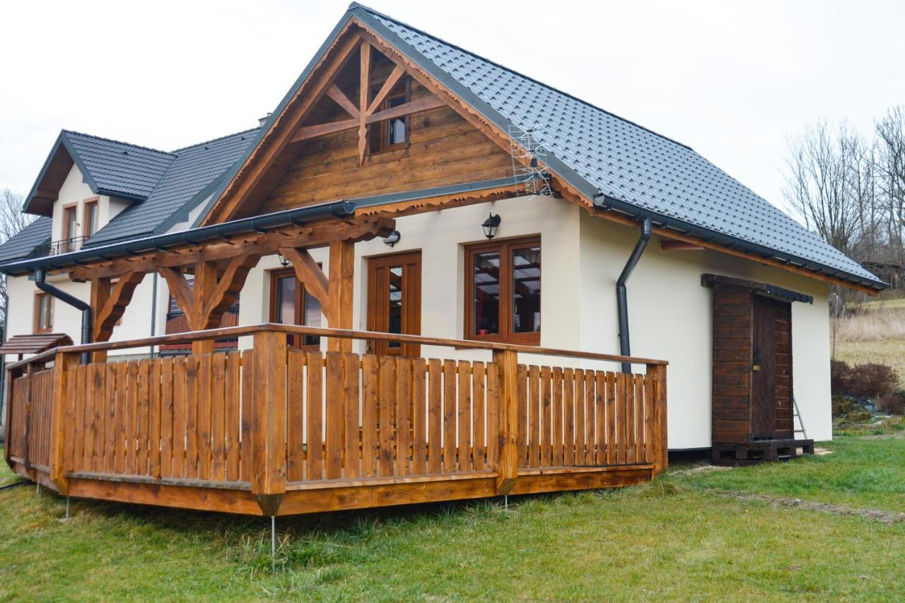 Domek Na Skarpie Zubrzyca Dolna Bagian luar foto
